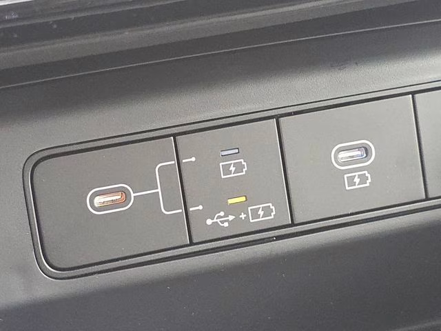 2026 Phantom Black Hyundai Tucson SEL FWD SUV