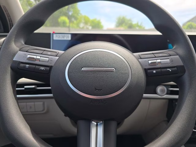 2026 White Pearl Hyundai Tucson SEL FWD SUV