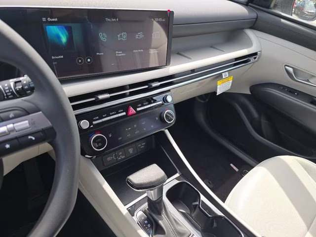 2026 White Pearl Hyundai Tucson SEL FWD SUV