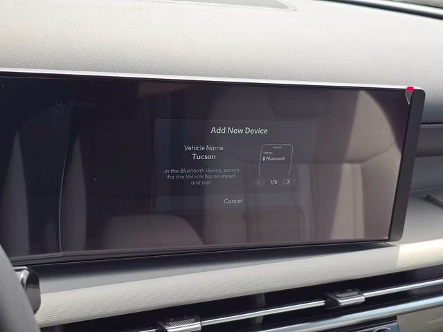2026 White Pearl Hyundai Tucson SEL FWD SUV