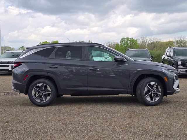 2026 Ecotronic Gray Hyundai Tucson SEL AWD SUV
