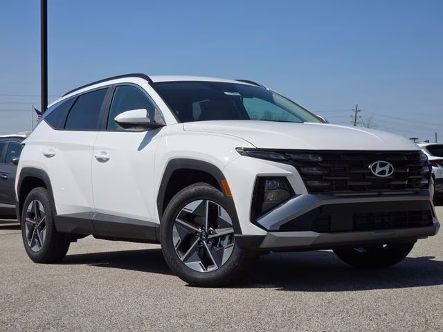 2026 White Pearl Hyundai Tucson SEL AWD SUV