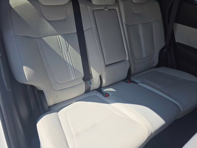 2026 White Pearl Hyundai Tucson SEL AWD SUV