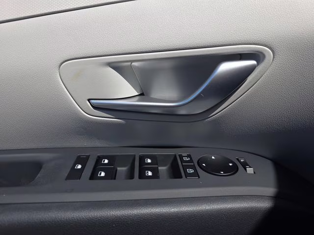 2026 White Pearl Hyundai Tucson SEL AWD SUV