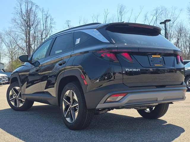 2026 Phantom Black Hyundai Tucson SEL AWD SUV