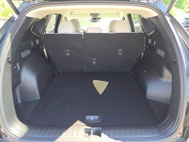 2026 Phantom Black Hyundai Tucson SEL AWD SUV