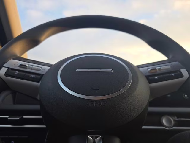 2026 Shimmering Silver Hyundai Tucson SEL AWD SUV