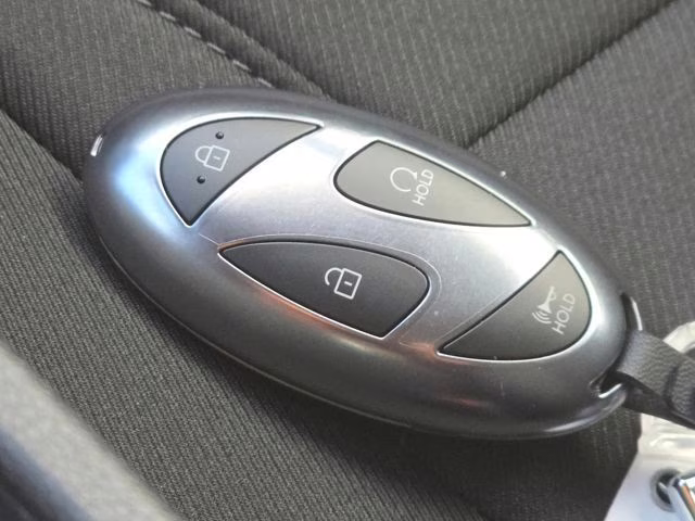 2026 Shimmering Silver Hyundai Tucson SEL AWD SUV