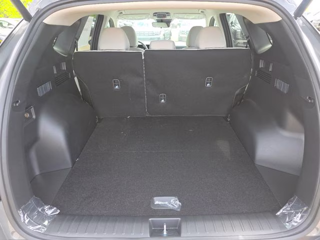 2026 Hampton Gray Hyundai Tucson SEL AWD SUV