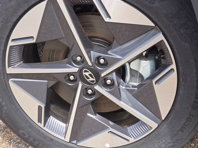 2026 Hampton Gray Hyundai Tucson SEL AWD SUV