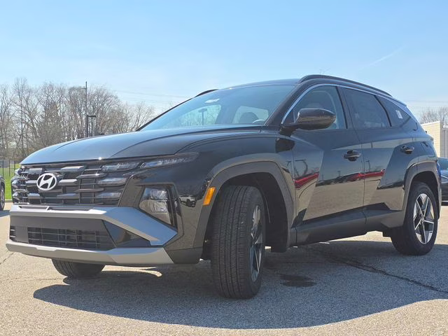 2026 Phantom Black Hyundai Tucson SEL AWD SUV