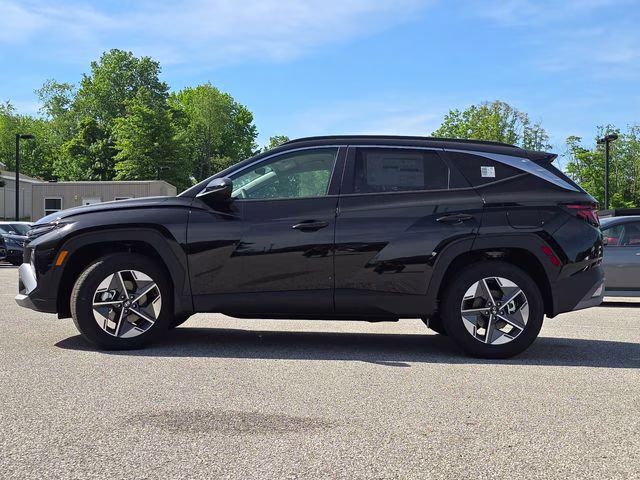 2026 Phantom Black Hyundai Tucson SEL AWD SUV