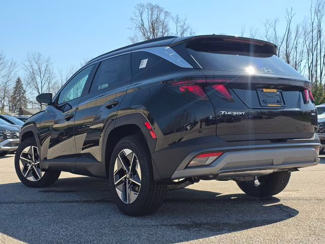 2026 Phantom Black Hyundai Tucson SEL AWD SUV