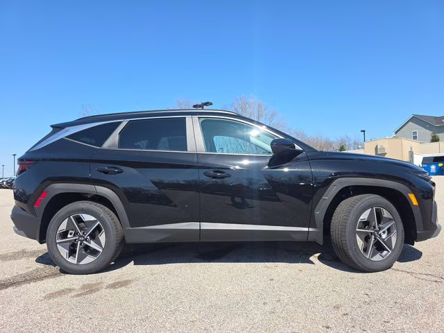 2026 Phantom Black Hyundai Tucson SEL AWD SUV