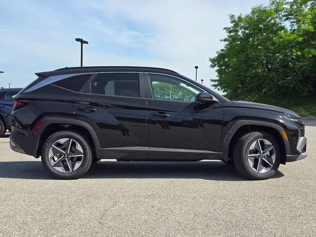 2026 Phantom Black Hyundai Tucson SEL AWD SUV