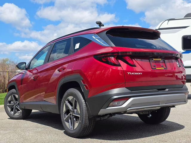 2026 Ultimate Red Hyundai Tucson SEL AWD SUV