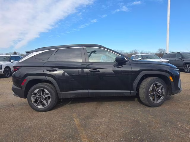 2026 Phantom Black Hyundai Tucson SEL AWD SUV