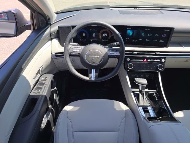 2026 Hampton Gray Hyundai Tucson SEL AWD SUV