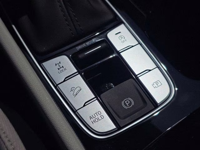 2026 Hampton Gray Hyundai Tucson SEL AWD SUV