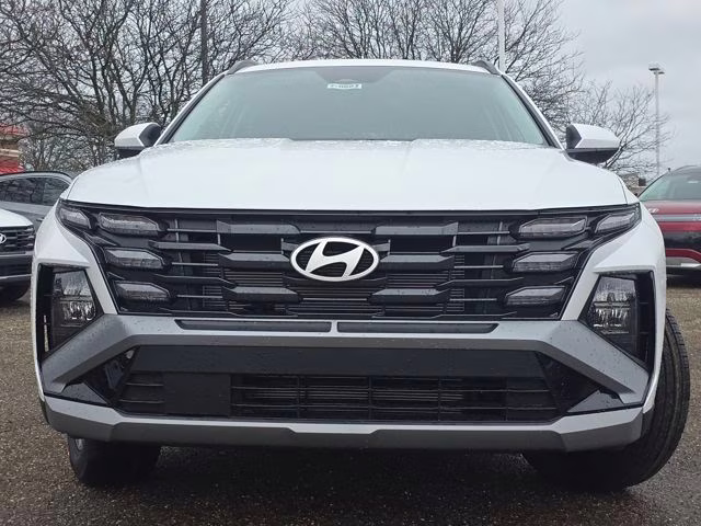 2026 White Pearl Hyundai Tucson SEL AWD SUV