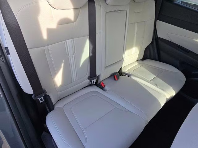 2026 Hampton Gray Hyundai Tucson SEL AWD SUV