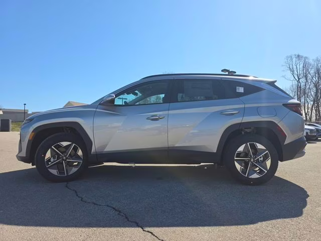 2026 Shimmering Silver Hyundai Tucson SEL AWD SUV