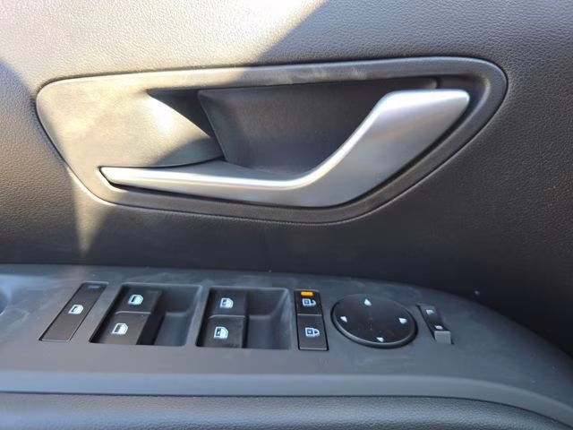 2026 Shimmering Silver Hyundai Tucson SEL AWD SUV