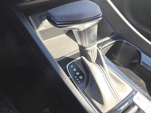 2026 Shimmering Silver Hyundai Tucson SEL AWD SUV