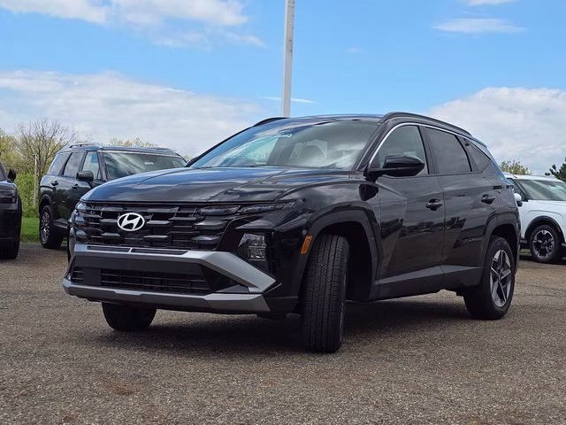 2026 Phantom Black Hyundai Tucson SEL AWD SUV