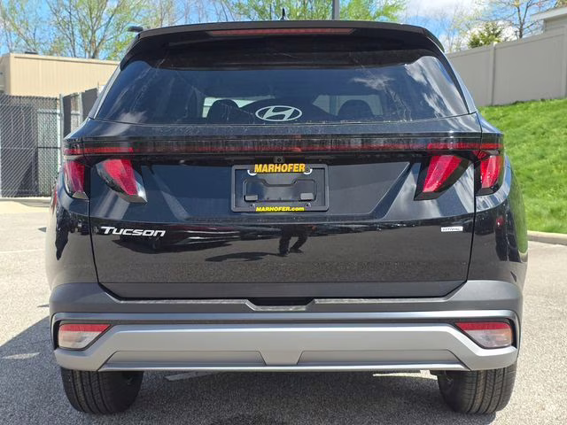 2026 Phantom Black Hyundai Tucson SEL AWD SUV