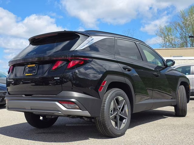 2026 Phantom Black Hyundai Tucson SEL AWD SUV