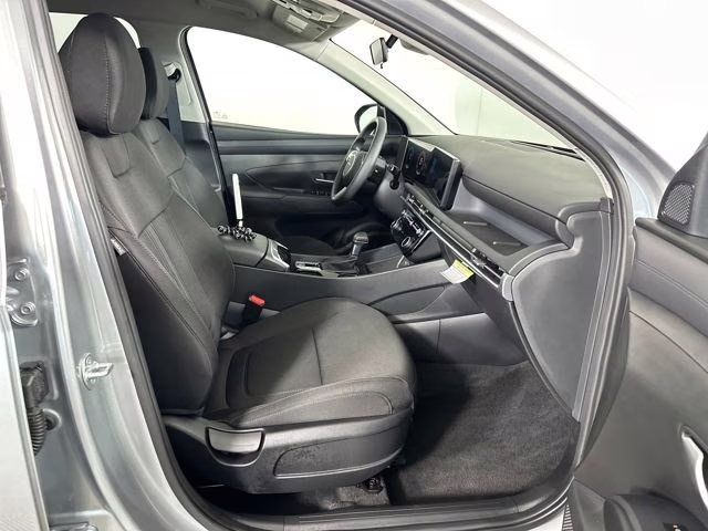2025 Shimmering Silver Hyundai Tucson SEL AWD SUV