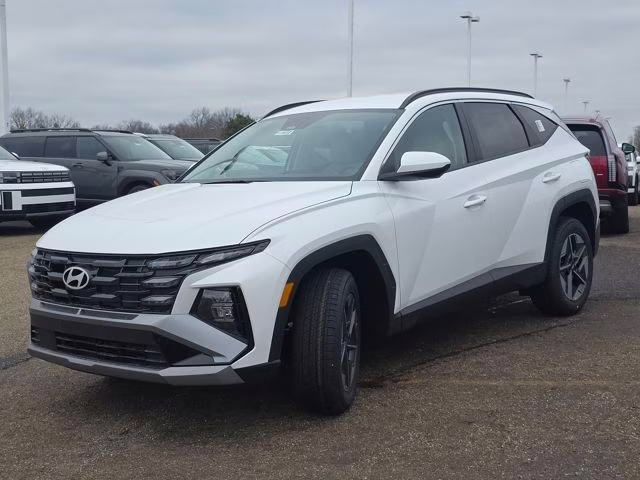 2026 White Pearl Hyundai Tucson SEL AWD SUV