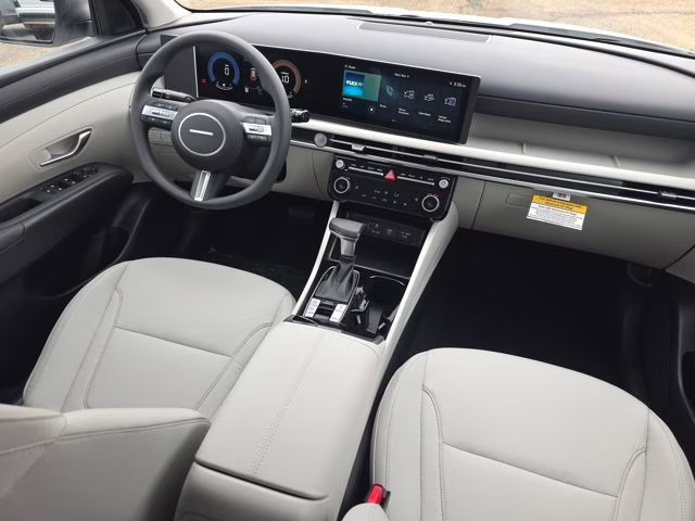 2026 White Pearl Hyundai Tucson SEL AWD SUV