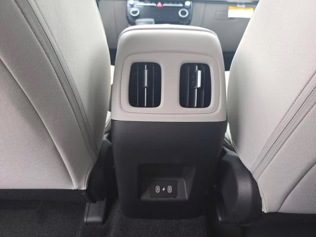 2026 White Pearl Hyundai Tucson SEL AWD SUV