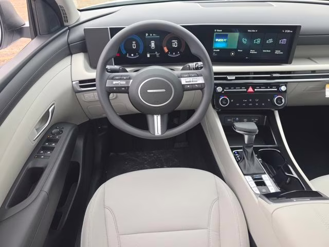 2026 White Pearl Hyundai Tucson SEL AWD SUV
