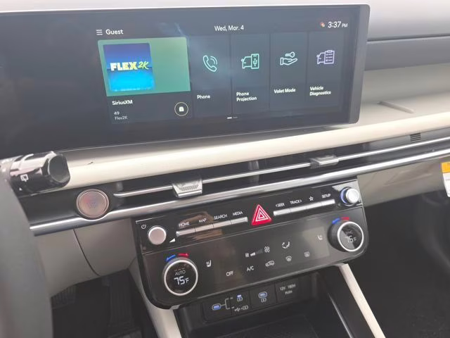 2026 White Pearl Hyundai Tucson SEL AWD SUV