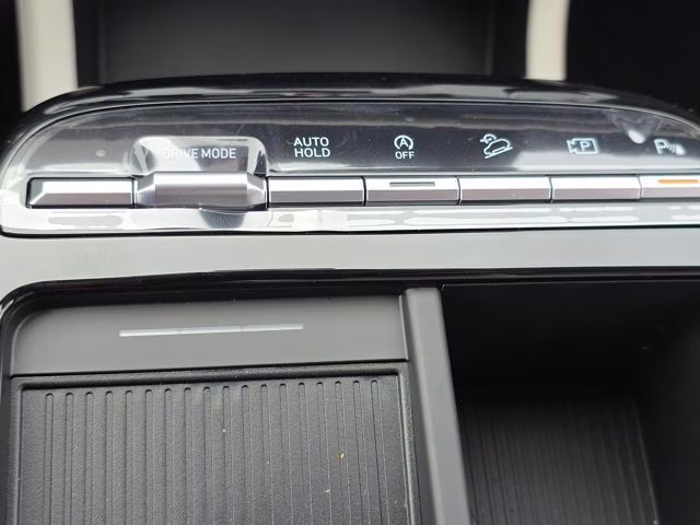 2026 Phantom Black Hyundai Tucson Limited FWD SUV