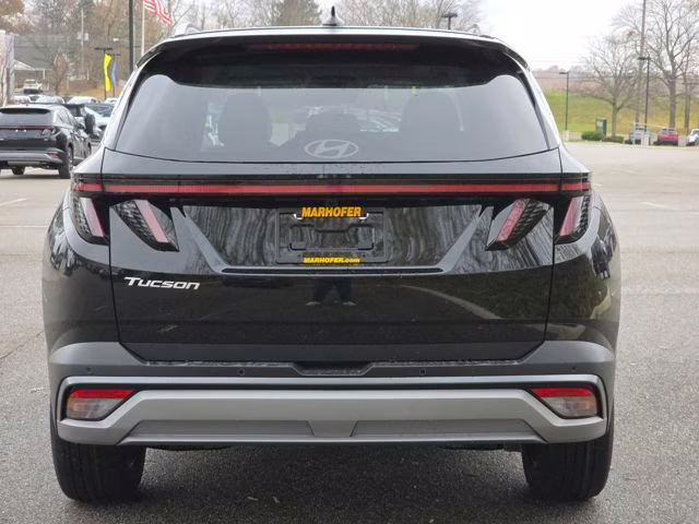 2026 Phantom Black Hyundai Tucson Limited FWD SUV