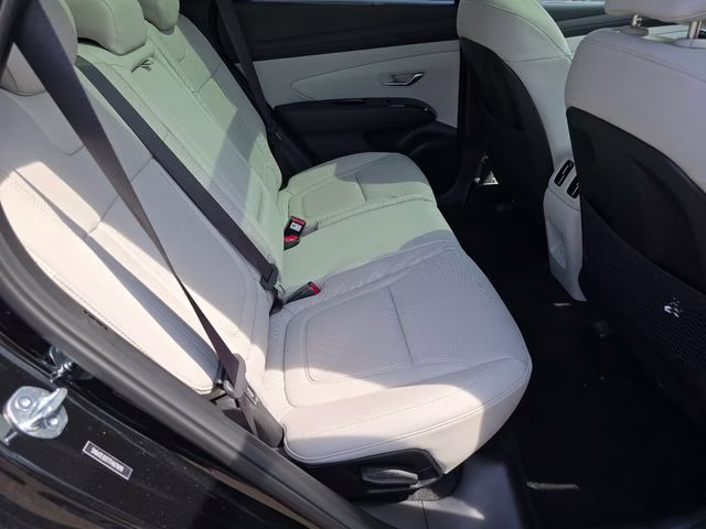 2026 Phantom Black Hyundai Tucson Limited FWD SUV