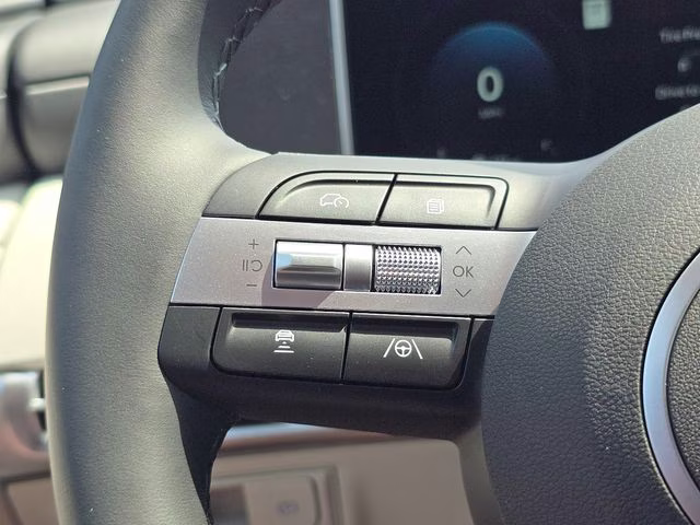 2026 Phantom Black Hyundai Tucson Limited FWD SUV