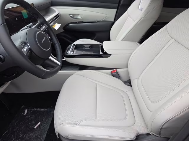 2026 Phantom Black Hyundai Tucson Limited FWD SUV