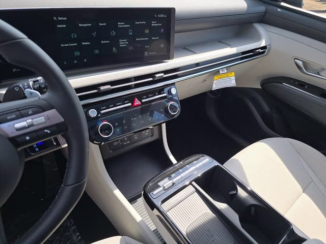 2026 Phantom Black Hyundai Tucson Limited FWD SUV
