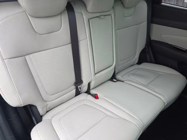 2026 White Pearl Hyundai Tucson Limited AWD SUV