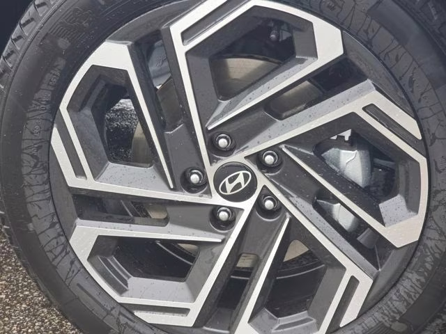 2026 White Pearl Hyundai Tucson Limited AWD SUV
