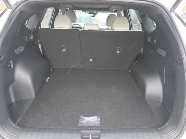 2026 White Pearl Hyundai Tucson Limited AWD SUV