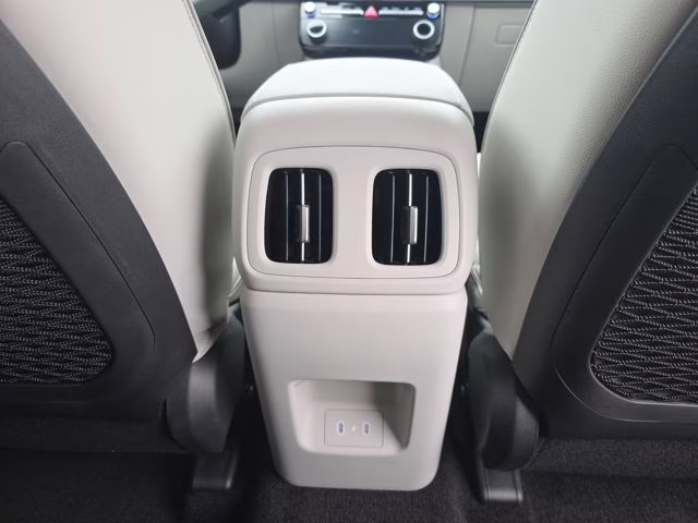 2026 White Pearl Hyundai Tucson Limited AWD SUV