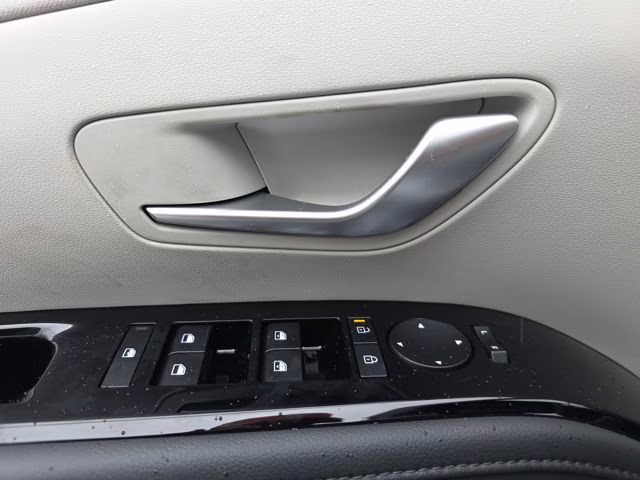 2026 White Pearl Hyundai Tucson Limited AWD SUV