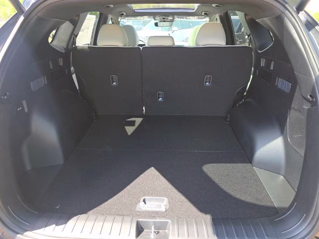 2026 Phantom Black Hyundai Tucson Limited AWD SUV