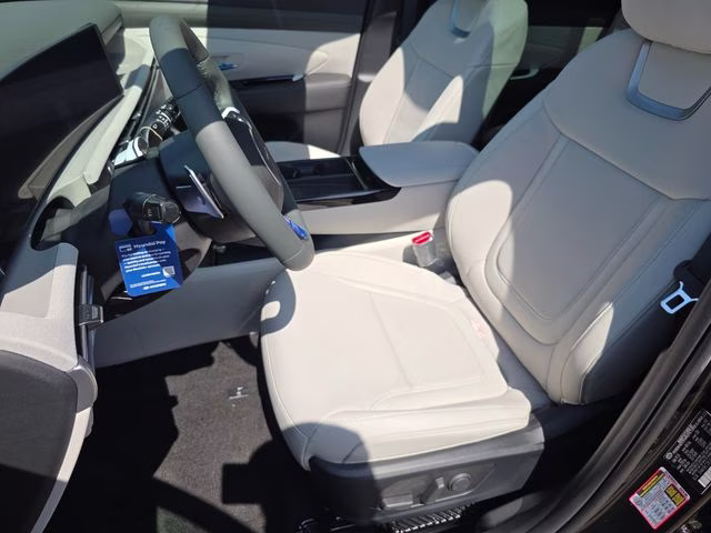 2026 Phantom Black Hyundai Tucson Limited AWD SUV